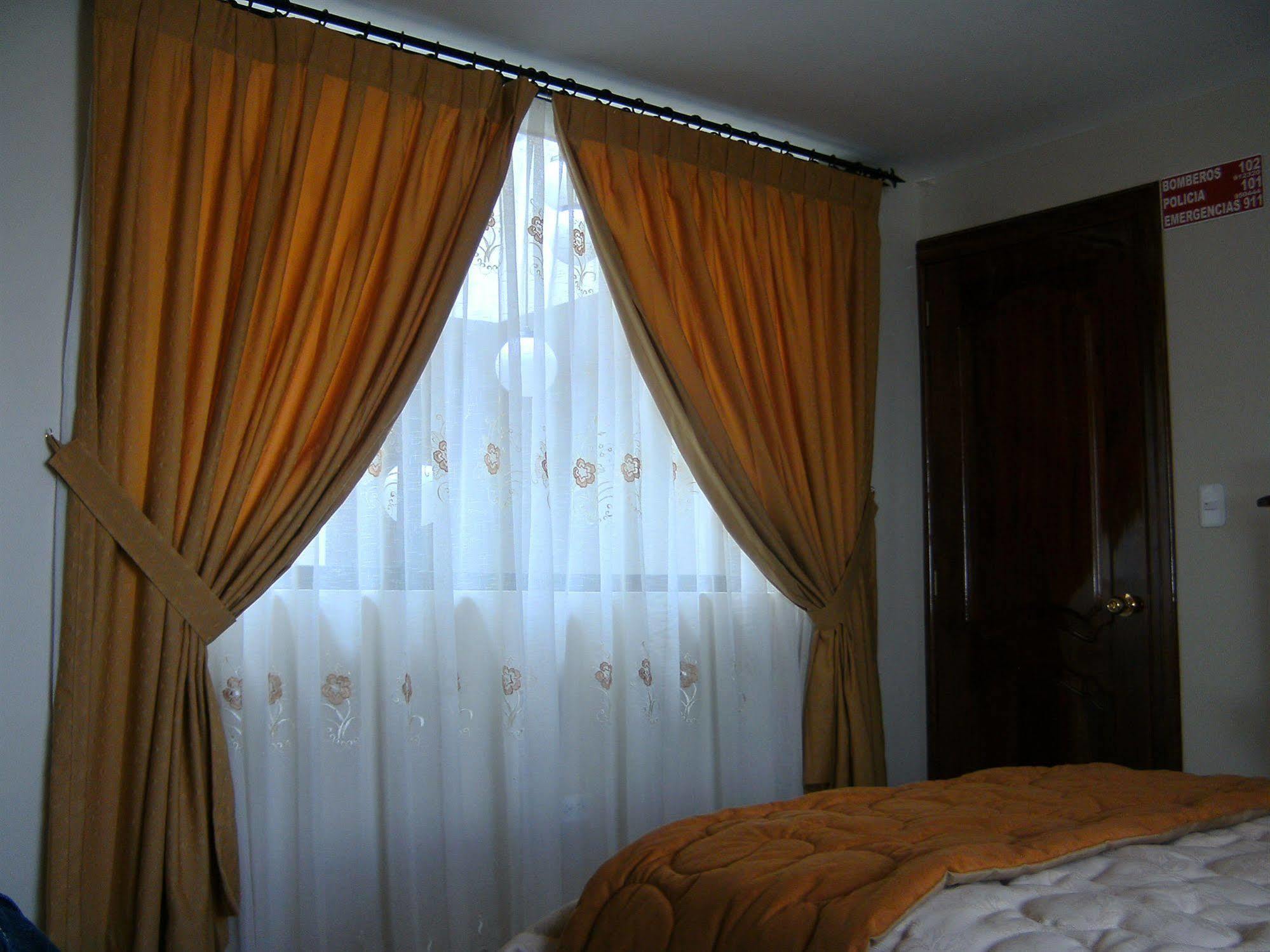 Hostal Fevilamir Ibarra Exterior photo