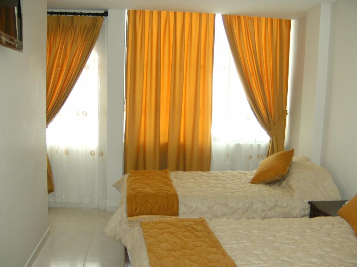 Hostal Fevilamir Ibarra Exterior photo
